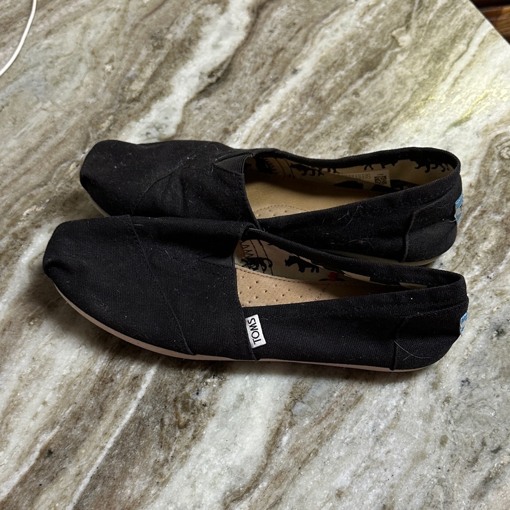 TOMS Classic Black Canvas Shoes